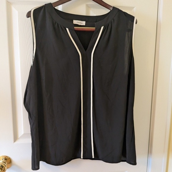 Calvin Klein Tops - Calvin Klein Womens Sleeveless‎ Split V-Neck Blouse Black White Contrast Trim XL